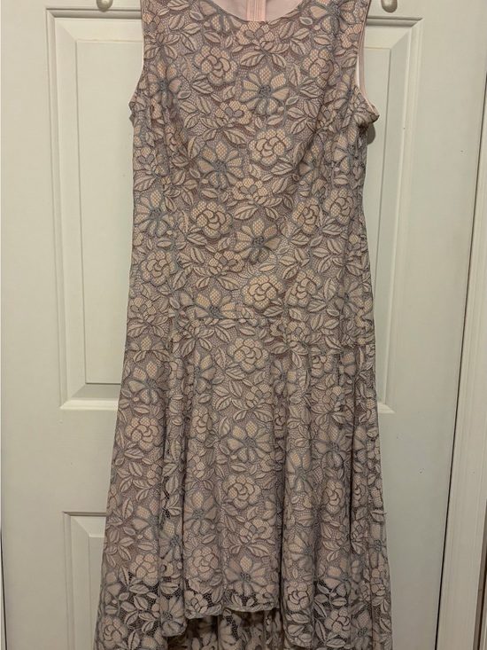 Tommy Hilfiger Dresses & Skirts - Tommy Hilfiger Dusty Pink Floral Lace High-Low Dress